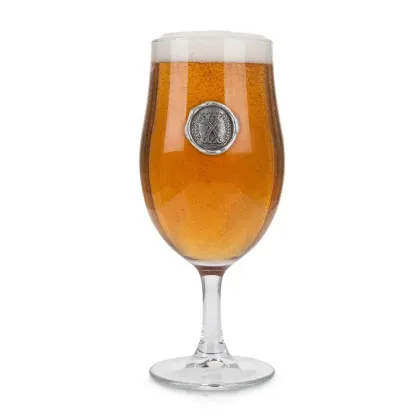 Zdjęcie Wyjątkowy prezent – szklanka do piwa z cynowym kartuszem ze stylizowaną literą „X”