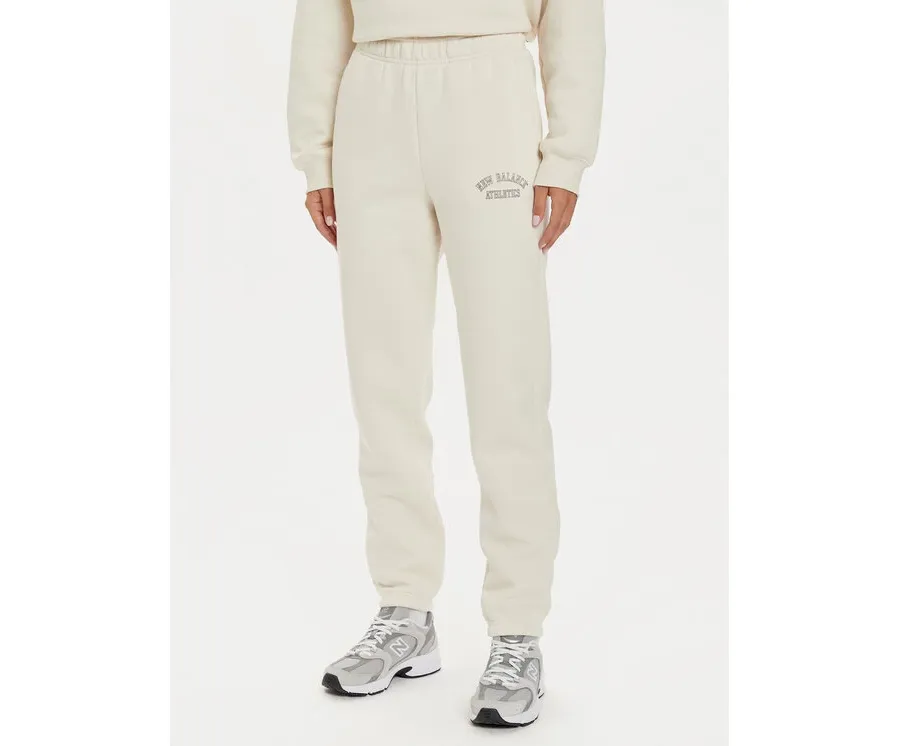 obrazek 1 New Balance Spodnie dresowe WP43500 Beżowy Relaxed Fit