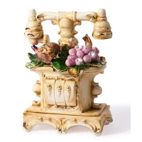 Picture Ceramic decoration in the shape of a telephone