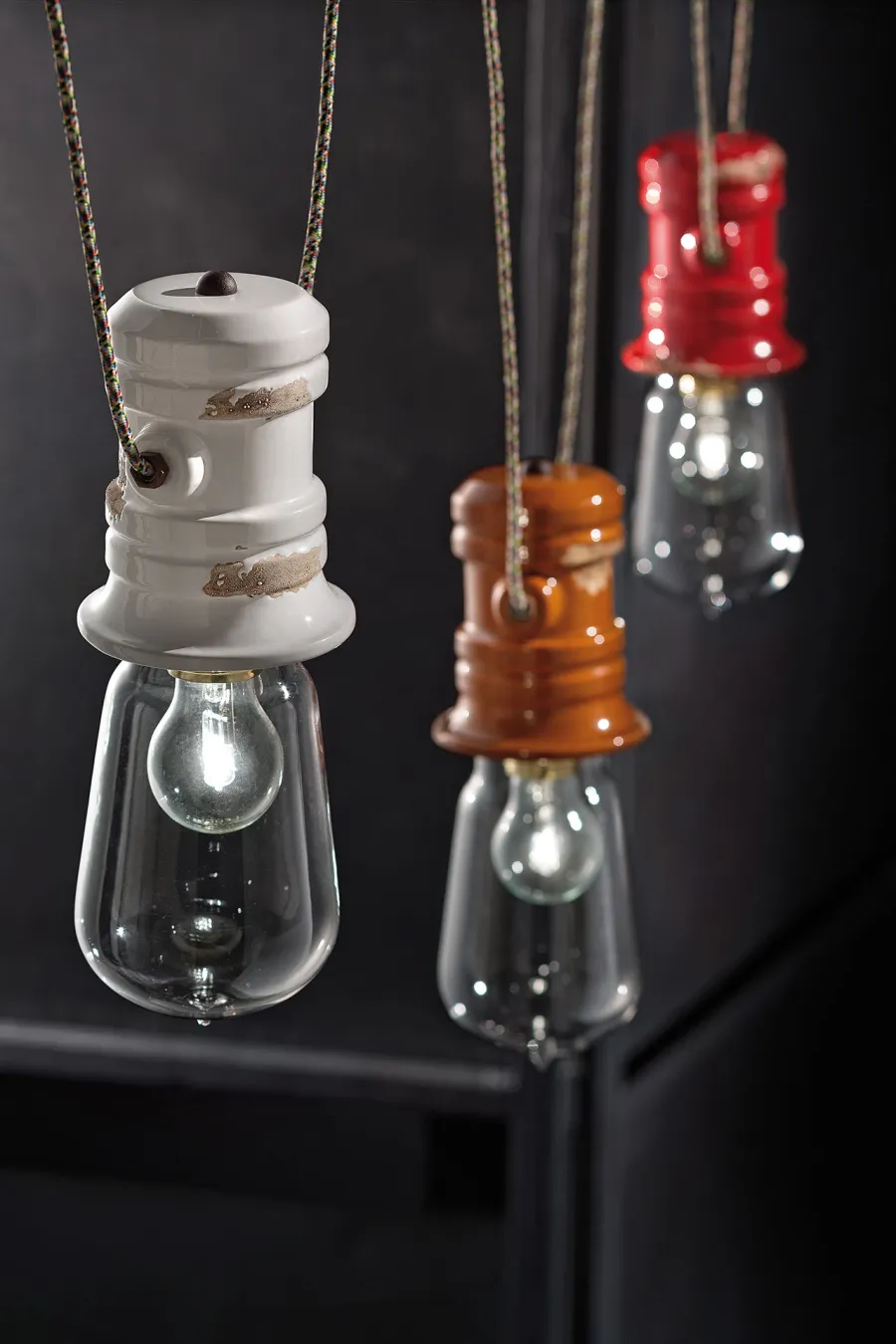 obrazek 2 Stylowa lampa wisząca Urban z trzema światłami z Włoch