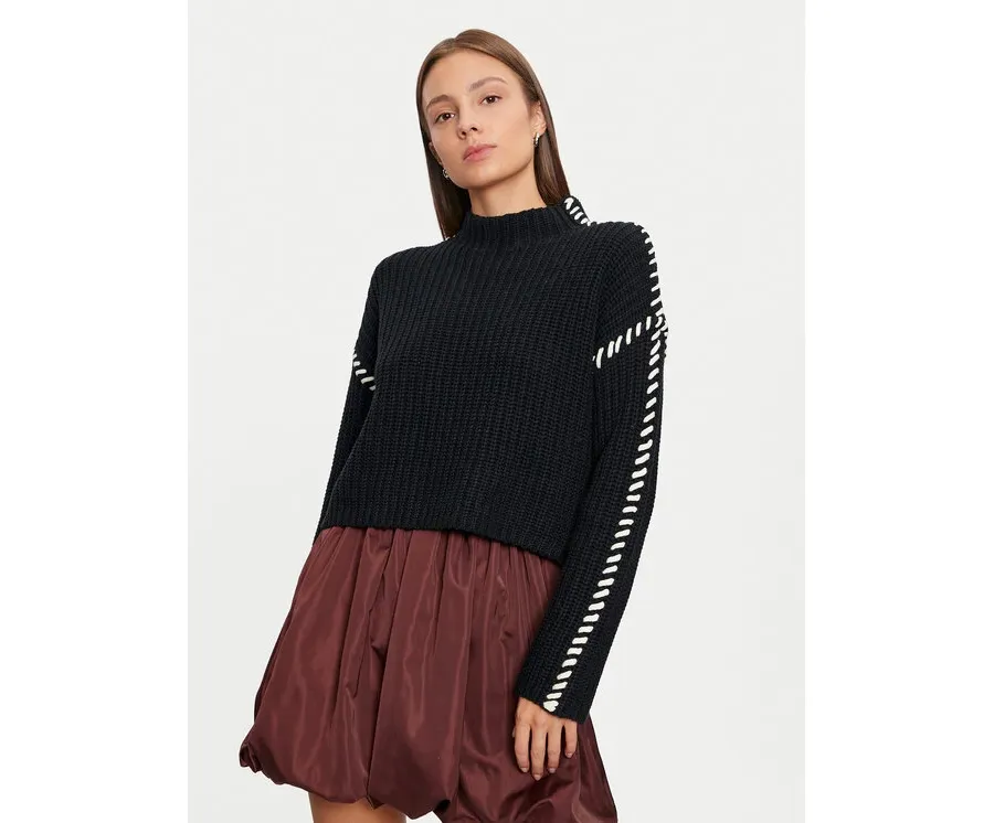 obrazek 1 Vero Moda Sweter New Cream 10313514 Czarny Loose Fit