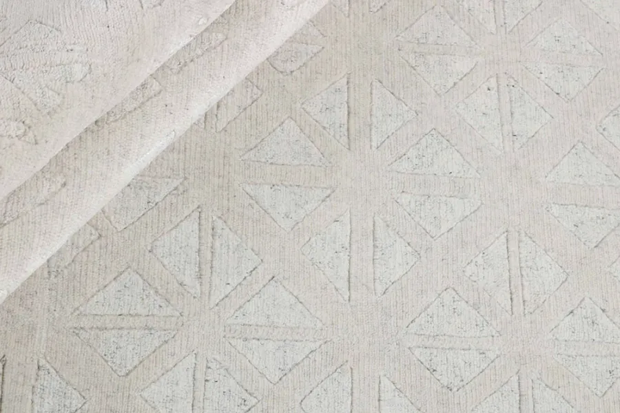 picture 3 Unusual white cut carpet - SHANGRI LA WHITE MOSAIC 7041