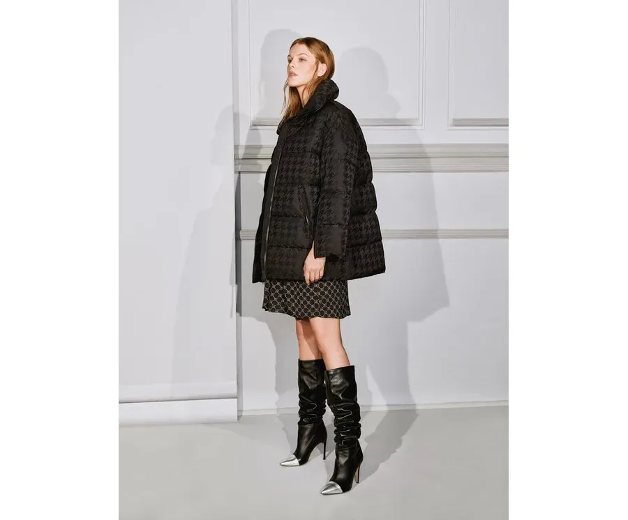obrazek 1 JOOP! Sukienka codzienna 30038742 Czarny Regular Fit