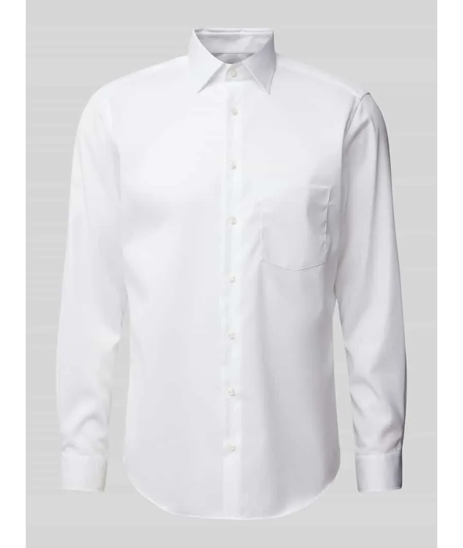 obrazek 1 Koszula biznesowa o kroju regular fit z kieszenią na piersi