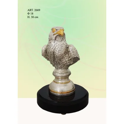 Zdjęcie Cudowne popiersie orła z włoch