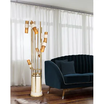 Zdjęcie Nieszablonowa lampa podłogowa Reed z mosiądzu i aluminium