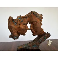 Zdjęcie Fantastyczna rzeźba dwojga zakochanych ludzi