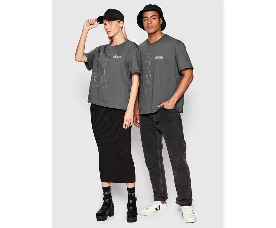 obrazek 1 2005 T-Shirt Unisex Horned Szary Relaxed Fit