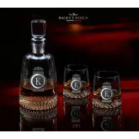 Zdjęcie Karafka i szklanki do whisky z inicjałem