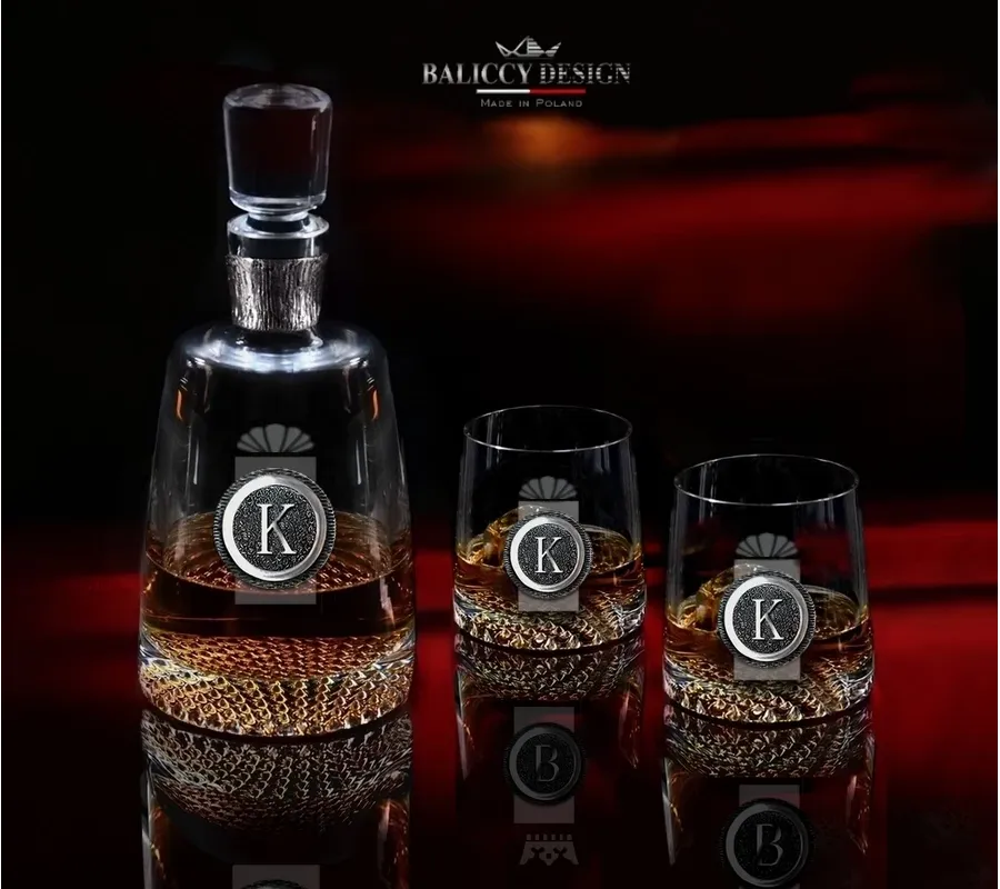 obrazek 1 Karafka i szklanki do whisky z inicjałem 