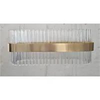 Picture A beautiful chandelier with transparent, triangular glasses that perfectly disperse the light – Il Paralume Marina