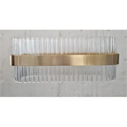 Zdjęcie Piękny żyrandol z przezroczystymi, trójkątnymi szkłami doskonale rozpraszającymi światło – Il Paralume Marina