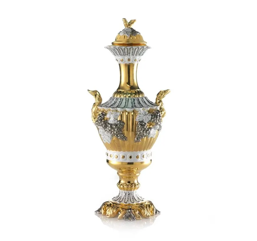 obrazek 1 Stylowy ceramiczny wazon z ornamentem winogron w stylu barokowym - Ceramiche ML