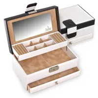 Picture A charming jewelry box with a large mirror - Sacher