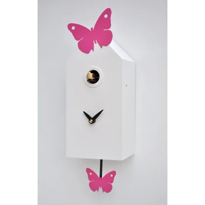 Zdjęcie Idealny zegar ścienny z kukułką i motylami do pokoju dziewczęcego