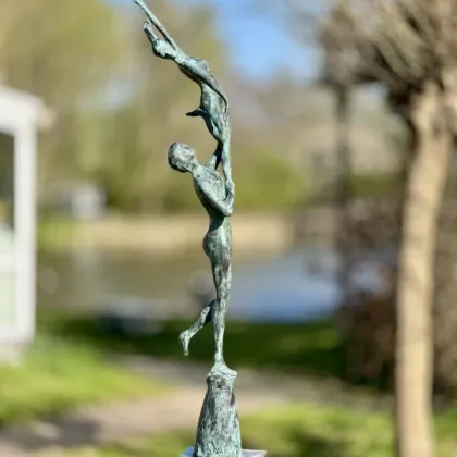 Zdjęcie Ekskluzywna rzeźba do ogrodu