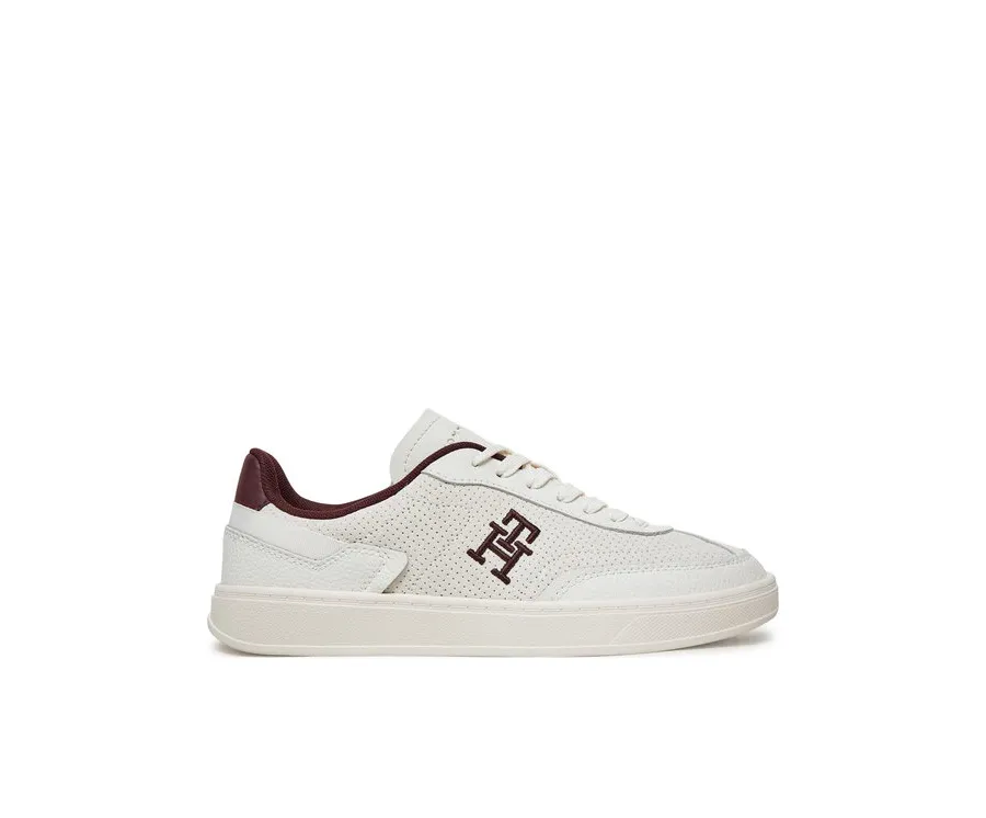 obrazek 1 Tommy Hilfiger Sneakersy Heritage Sneaker Perf FW0FW08380 Biały