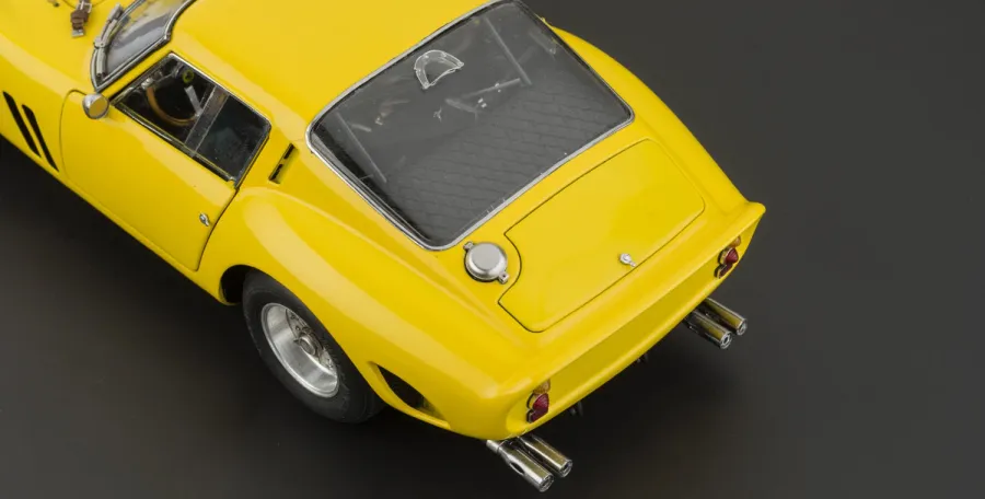 obrazek 5 Ferrari 250 GTO, 1962 w żółtym kolorze