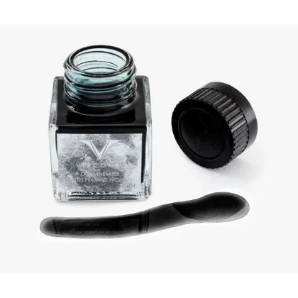 Picture Visconti Van Gogh Old vineyard ink with peasant woman 30 ml