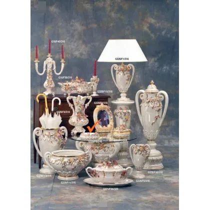 Zdjęcie Świetna ceramiczna popielniczka