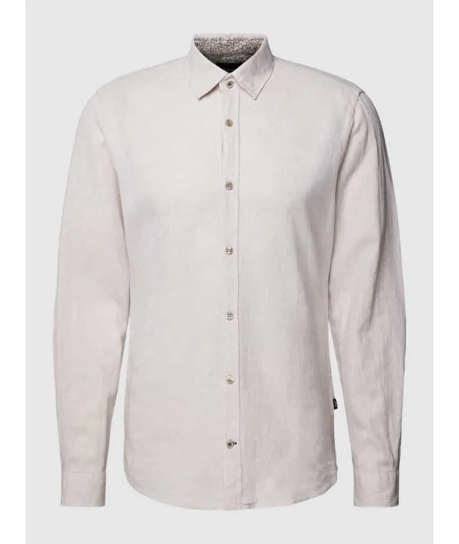 obrazek 1 Koszula casualowa o kroju slim fit z kołnierzykiem typu kent model ‘Hanson’