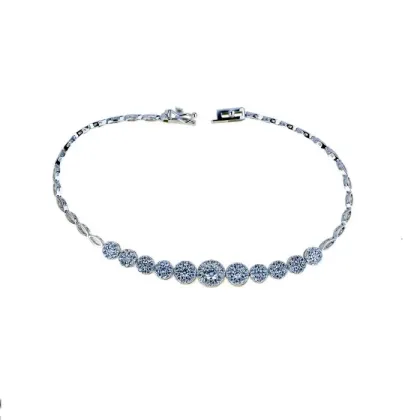 Zdjęcie Luksusowa bransoletka łańcuszkowa ze stopniowanymi cyrkoniami