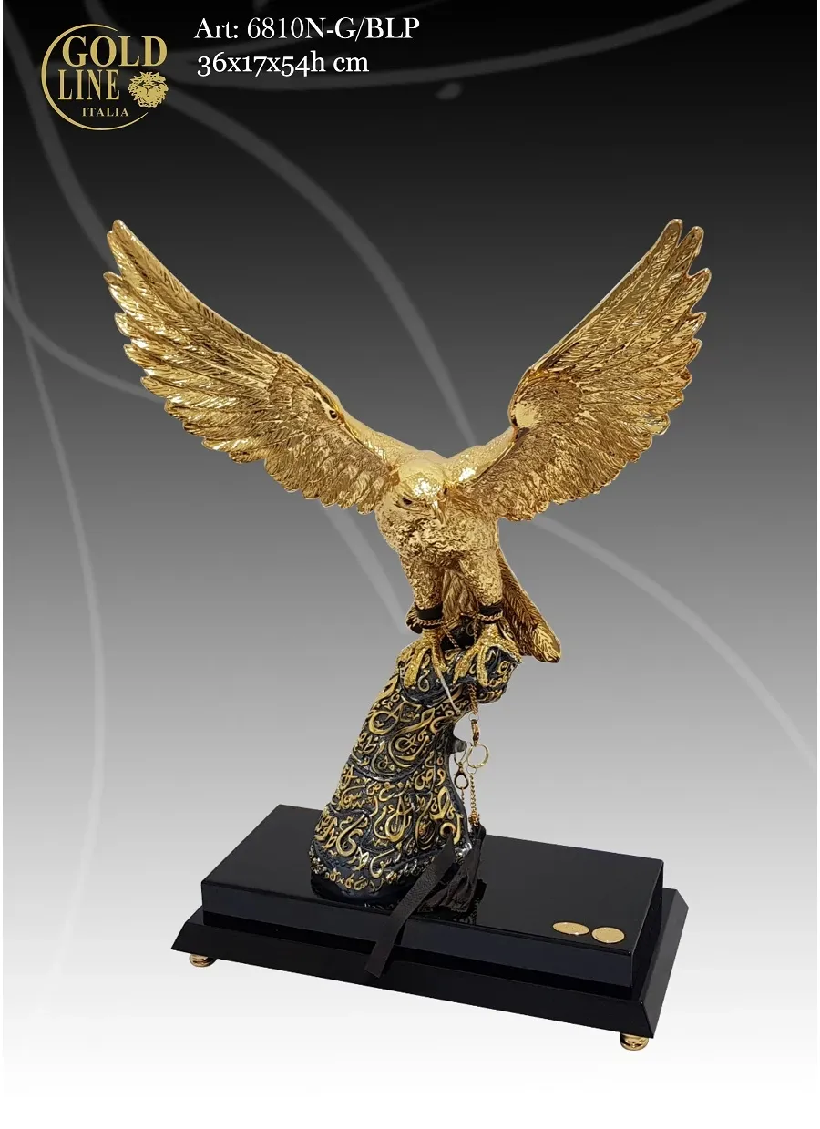 obrazek 1 Genialna figura orła wznoszącego się do loty