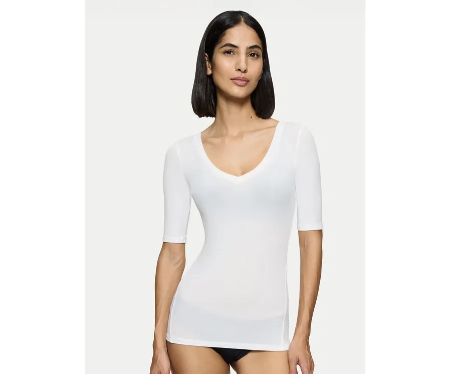 obrazek 1 Triumph Koszulka piżamowa Beauty Layers 10222610 Écru Slim Fit