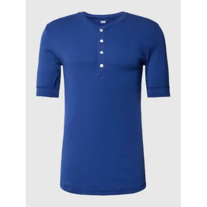 Zdjęcie T-shirt z krótkim zapięciem na guziką model ‘Henley’