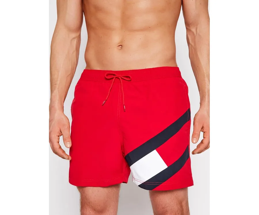 obrazek 1 Tommy Hilfiger Szorty kąpielowe UM0UM02048 Czerwony Slim Fit