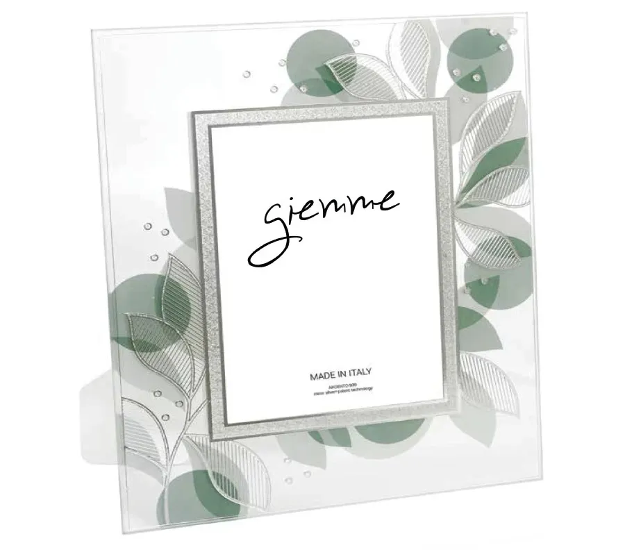 obrazek 1 Piękna ramka na zdjęcia 13х18 cm zdobiona stylizowanymi roślinami