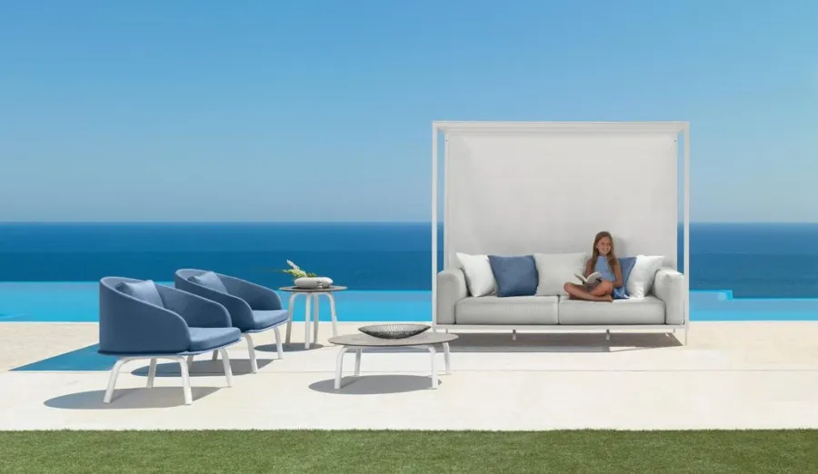 obrazek 4 Włoska sofa ogrodowa w pięknym wydaniu