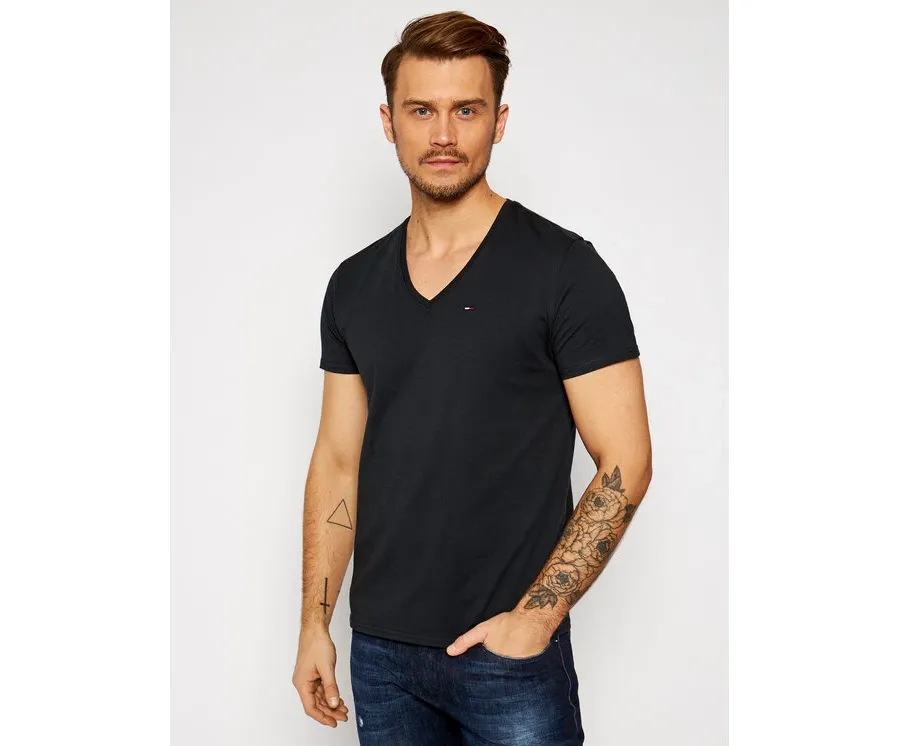 obrazek 1 Tommy Jeans T-Shirt DM0DM04410 Czarny Regular Fit