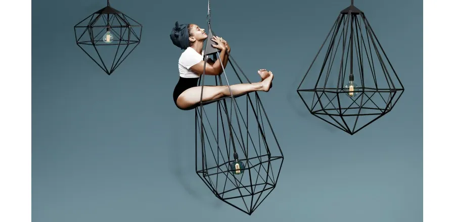 picture 3 Exclusive chandelier in a modern style
