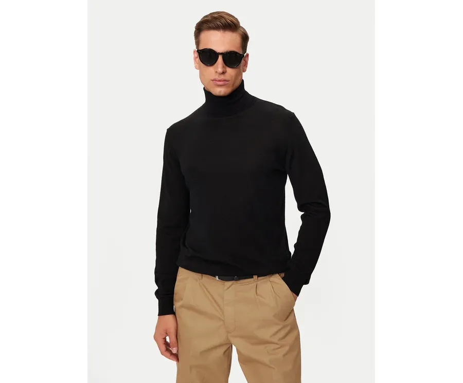 obrazek 1 Liu Jo Golf QXX006 MA27P Czarny Regular Fit