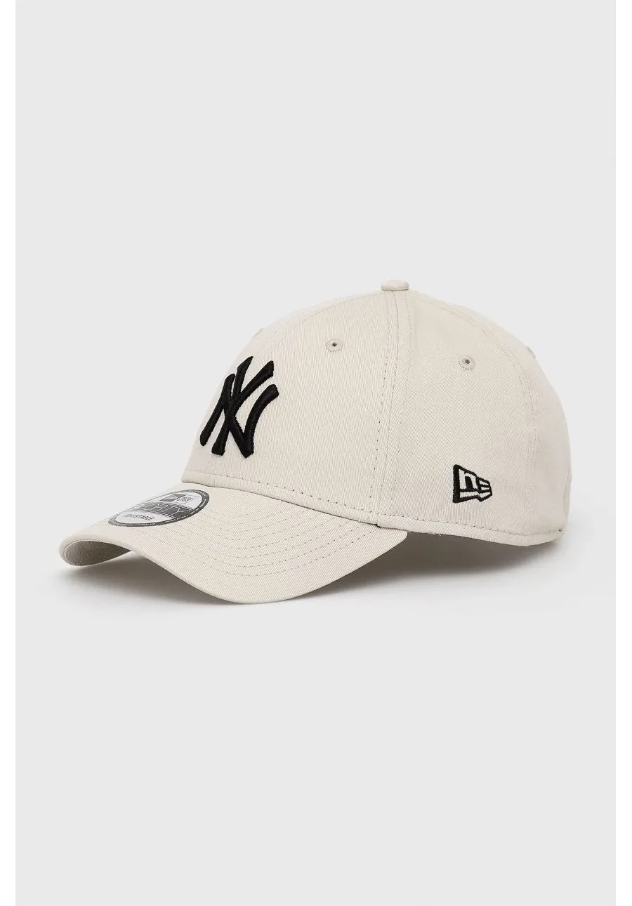 obrazek 1 New Era czapka bawełniana kolor beżowy z aplikacją