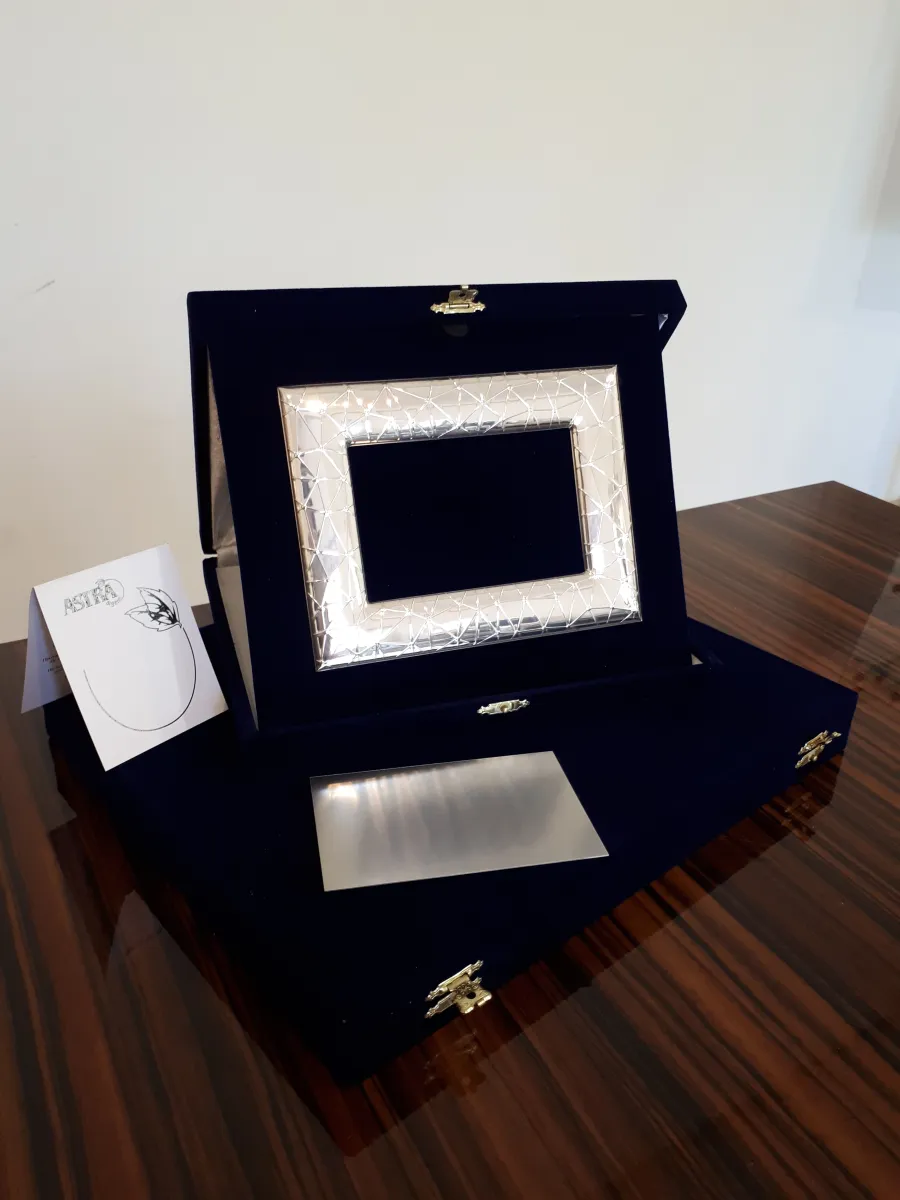 picture 3 Closed box with engraving and decorative plaque for all kinds of occasions - Astra Argenti