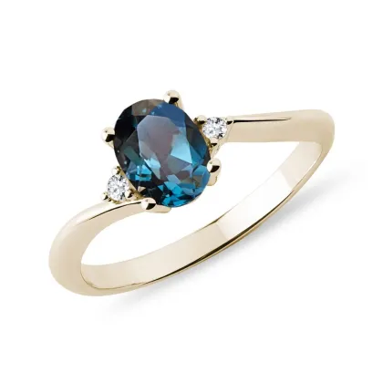 Zdjęcie Pierścionek z żółtego złota z topazem i brylantami KLENOTA