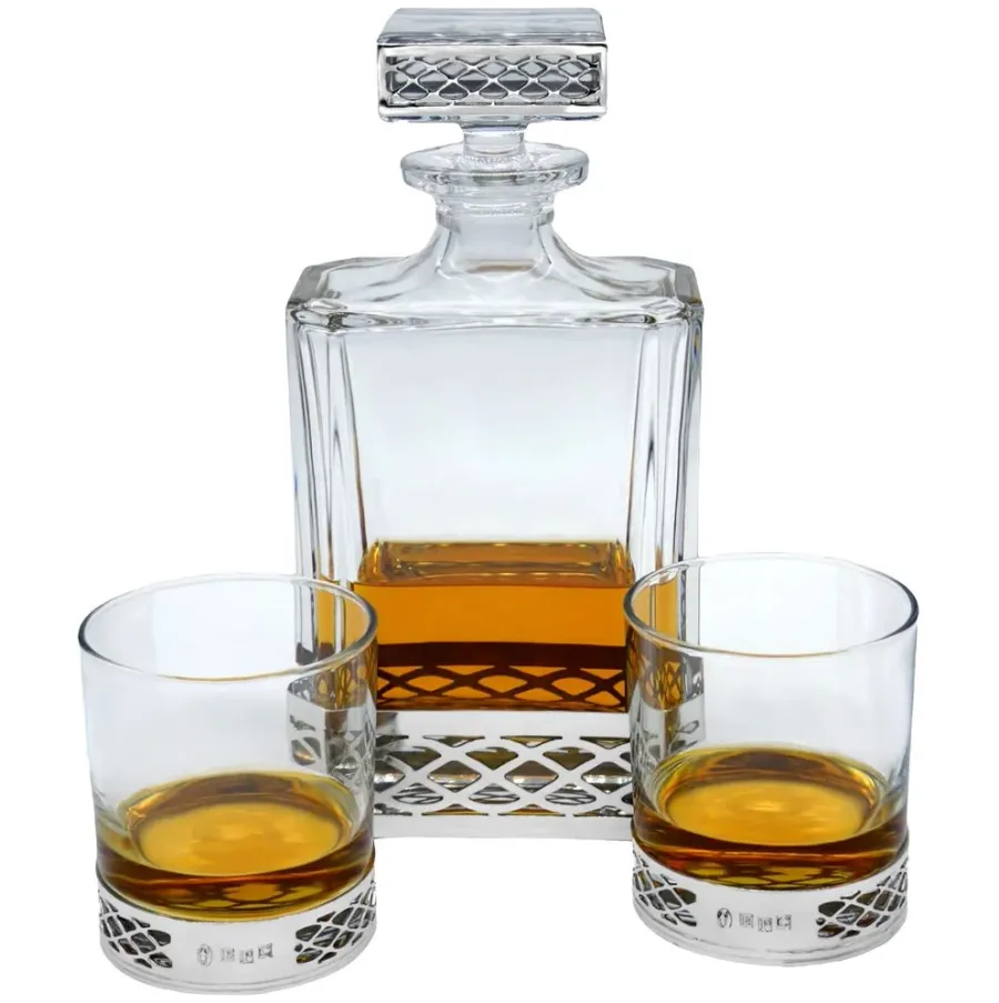 obrazek 1 Upominkowa karafka i szklanki do whisky Uisge Beatha