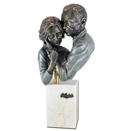 Zdjęcie Statuetka do salonu - Pełnia życia