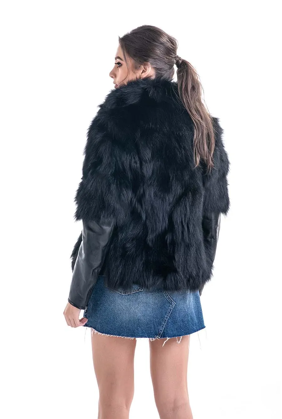 picture 2 Elegant women's fox jacket - A&A Vesa
