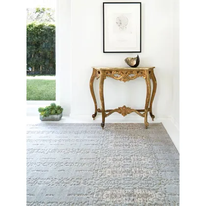 Picture Woollen carpet for traditional and modern interiors