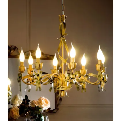 Zdjęcie Urokliwy żyrandol zdobiony kokardkami - Euro Lamp Art