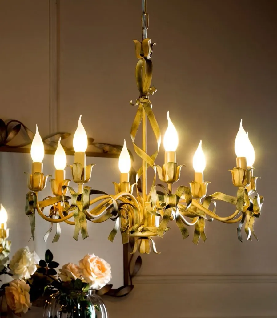 obrazek 1 Urokliwy żyrandol zdobiony kokardkami - Euro Lamp Art