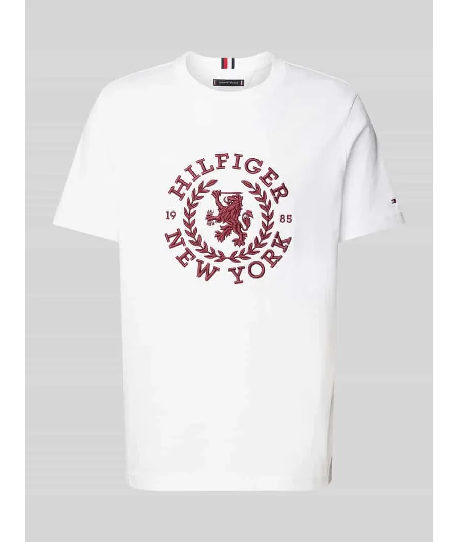 obrazek 1 T-shirt z wyhaftowanym motywem