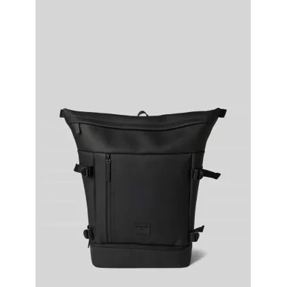 Zdjęcie Plecak z naszywką z logo