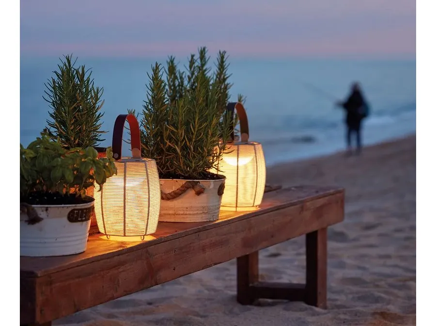 obrazek 2 Designerska lampa stołowa na baterię od hiszpańskiego producenta