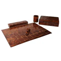 Picture A set from a German manufacturer made of leather