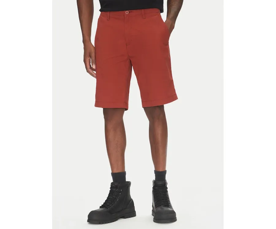 obrazek 1 Timberland Szorty materiałowe TB0A5U2K Czerwony Regular Fit