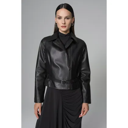 Zdjęcie Elegancka kurtka skórzana od rumuńskiej marki